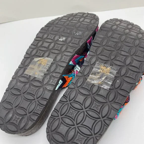 NEW Muk Luks Slip-on Sloan Slide Sandals Multicolor Bands Across Top Shoe SZ 10 - Picture 6 of 7